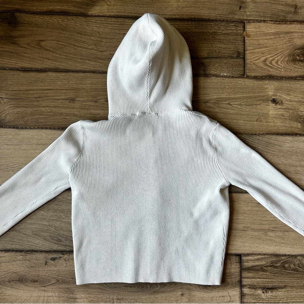 Brandy Melville dual zip arden sweater - Picture 3 of 7
